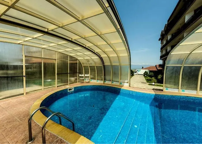 Simon's * Банско